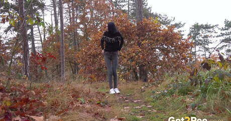 Got 2 Pee are proud to present you with xxx pics featuring Mistica in pissing session