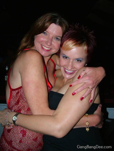 Busty Lesbian Humping Pics